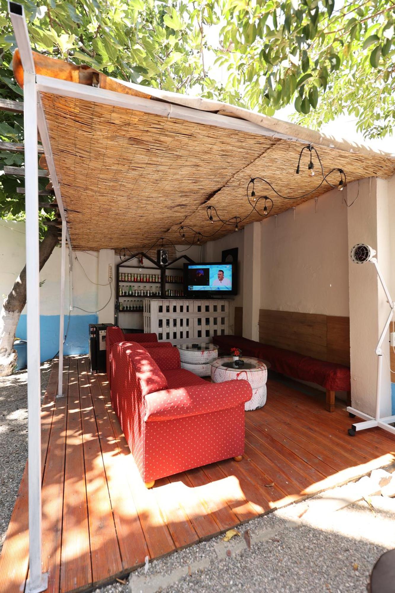 Hostel Osho Tirana Extérieur photo