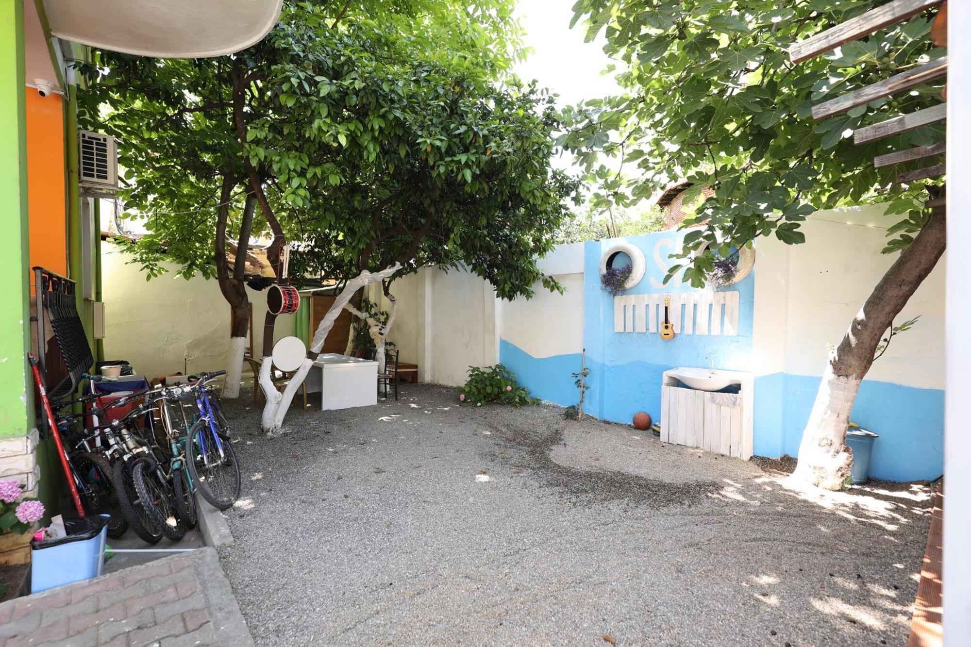 Hostel Osho Tirana Extérieur photo