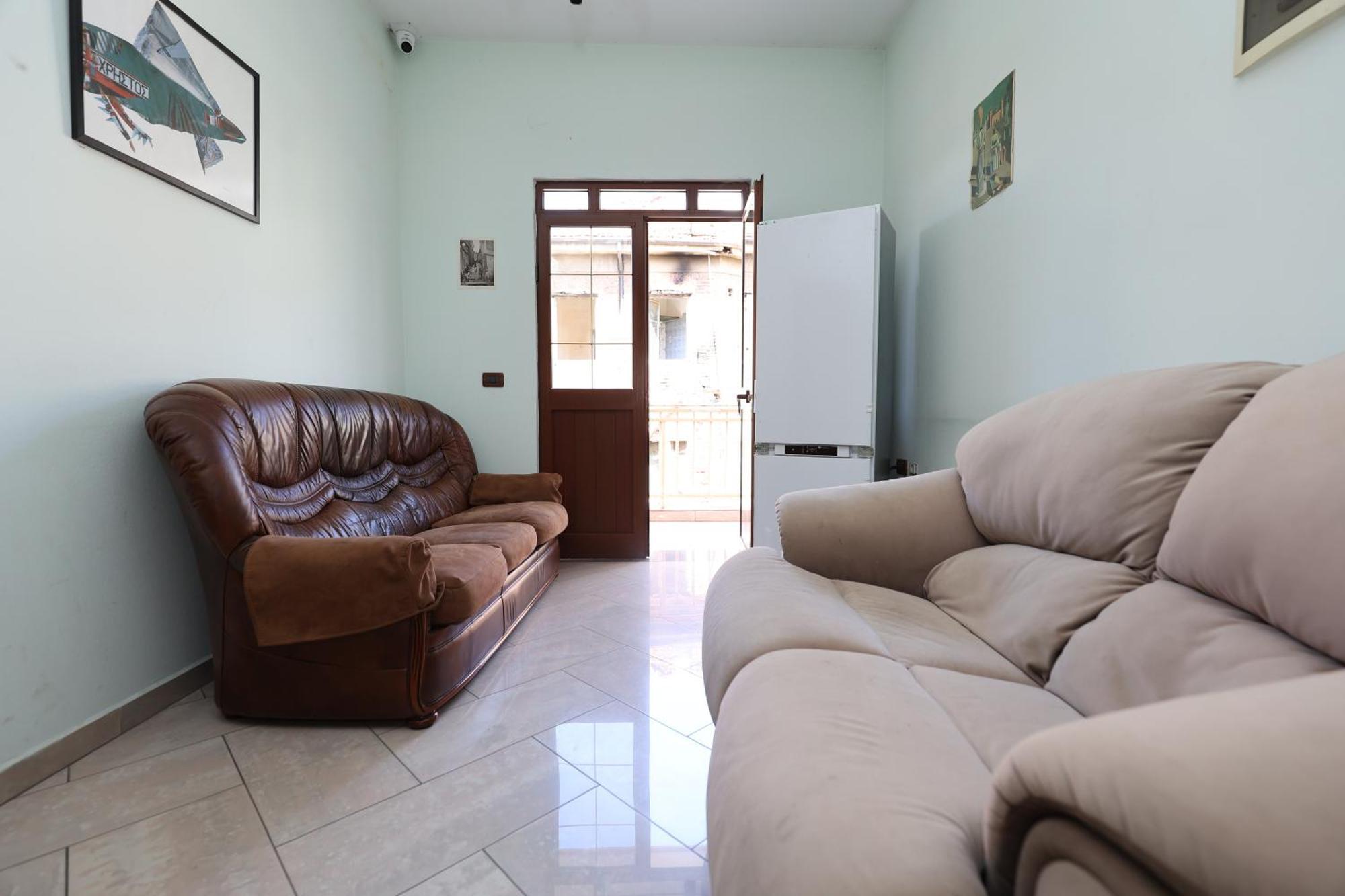 Hostel Osho Tirana Extérieur photo