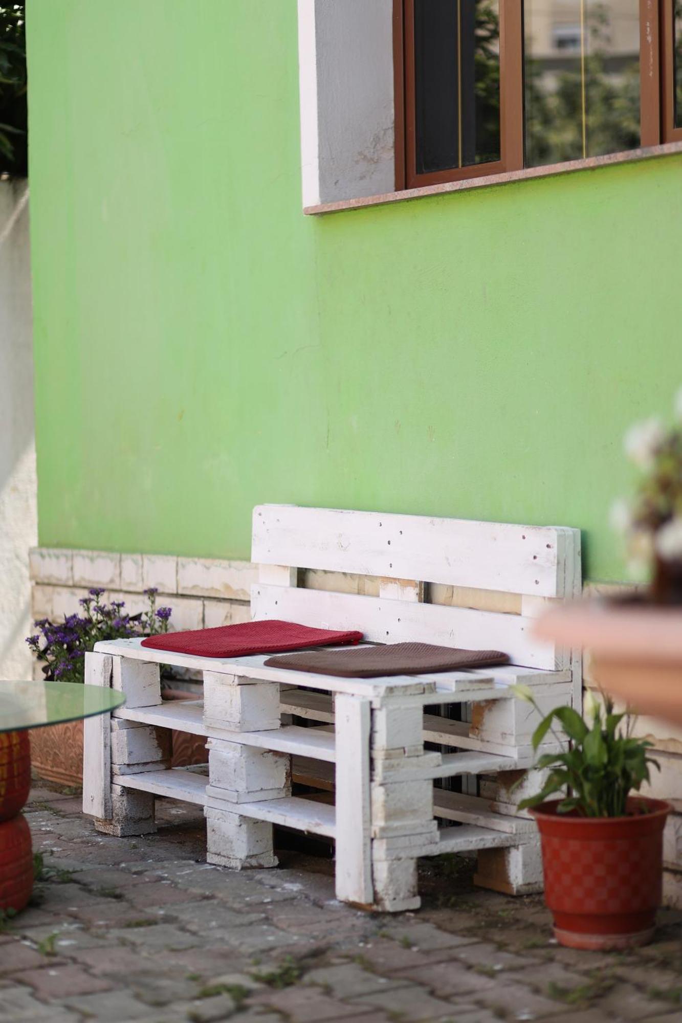 Hostel Osho Tirana Extérieur photo