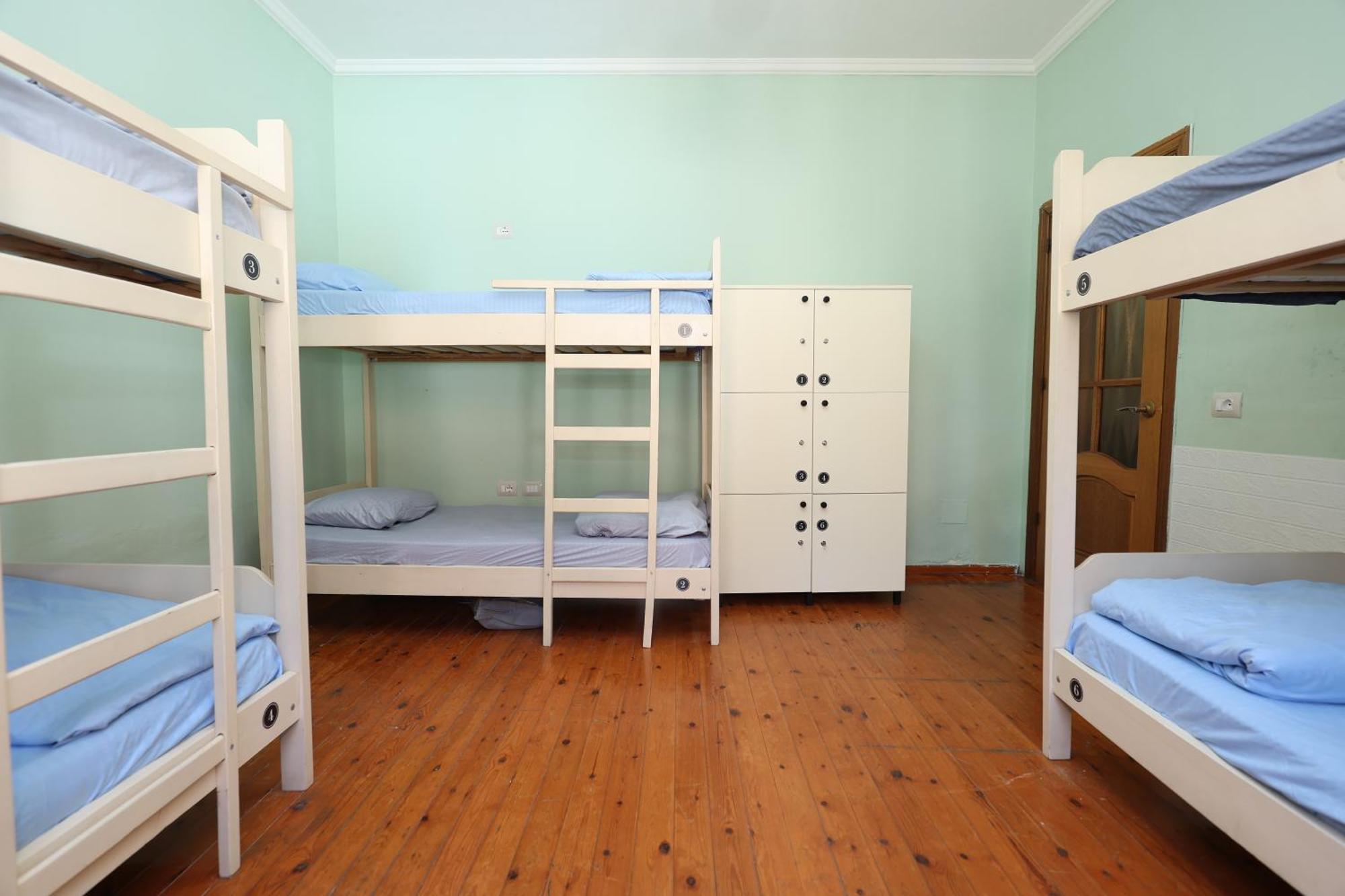 Hostel Osho Tirana Extérieur photo